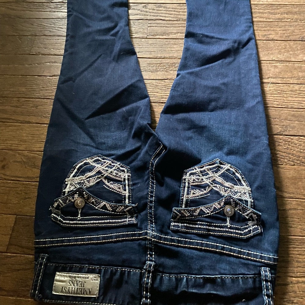 Vintage bootcut Jean! Beautiful gem detailing on pockets, purchased in the 2000s